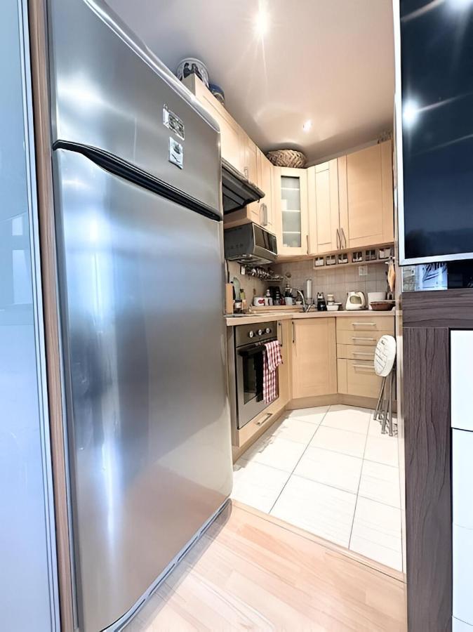 Blue Apartment In City Center, Best Location Bratislava Extérieur photo