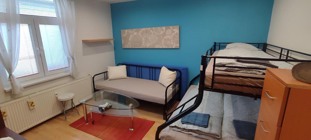 Blue Apartment In City Center, Best Location Bratislava Extérieur photo